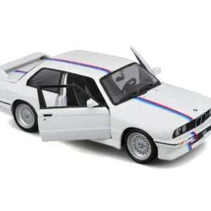 Bburago 1/24 1988 BMW 3 SERIES M33