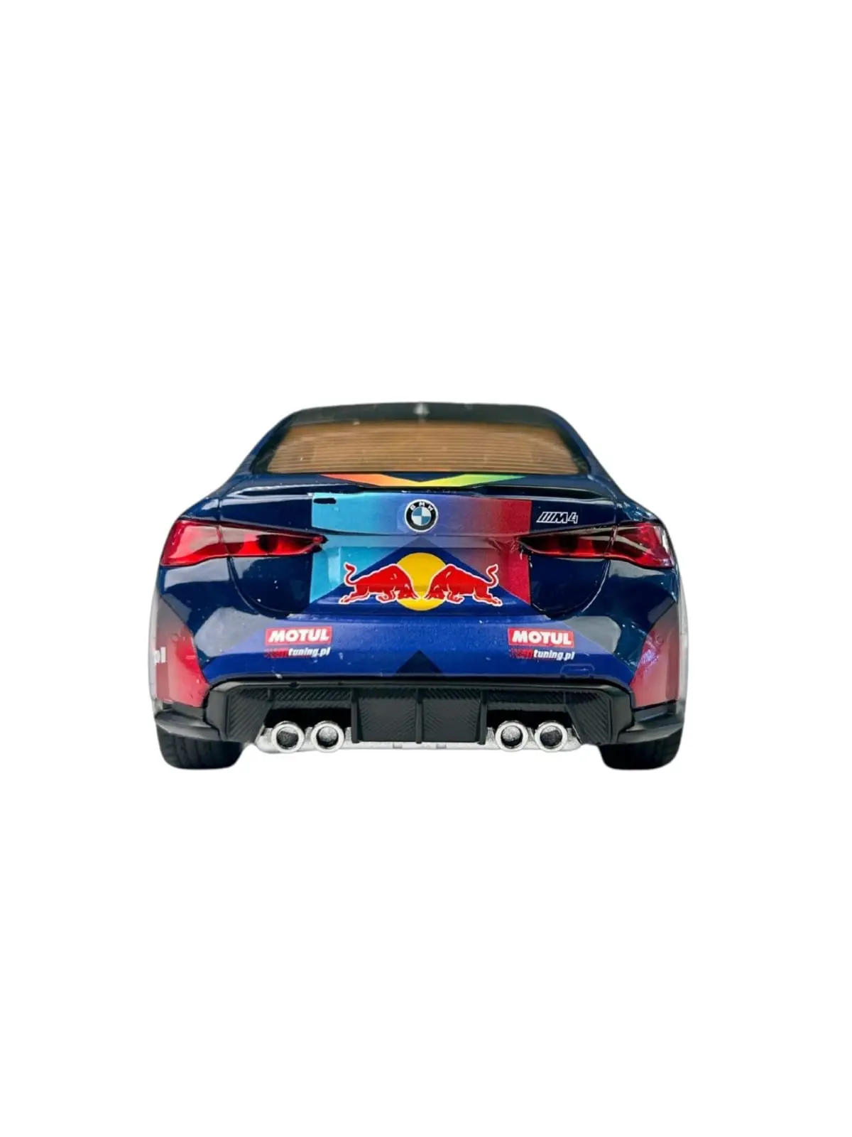CCA 1/24 BMW M4 DTM (RED BULL) - Image 4