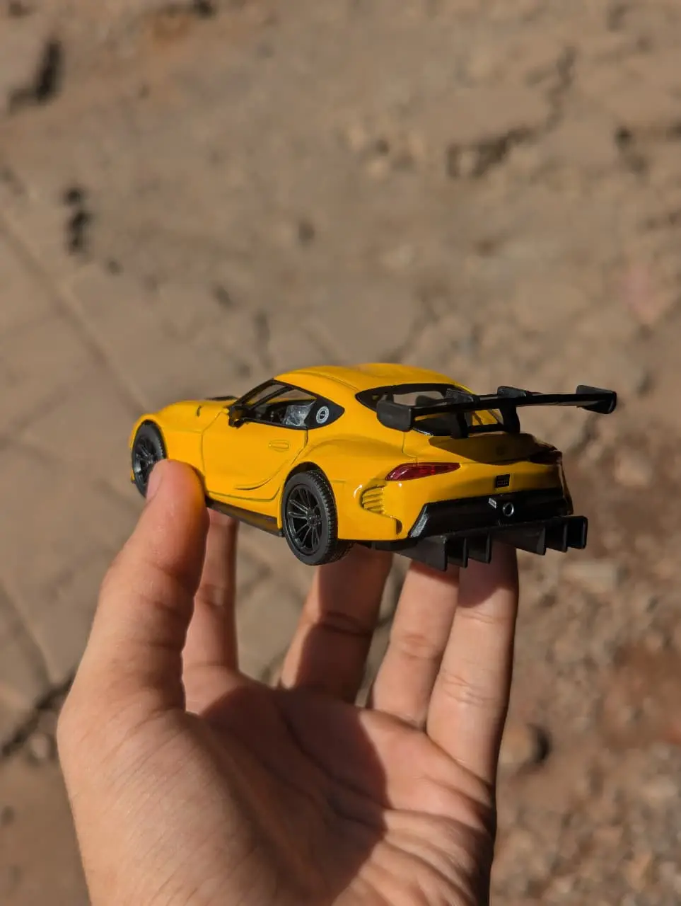 Toyota GR Supra Racing Concept die-cast - Kinsmart - 1:36 scale (Yellow) - Image 3