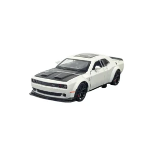 Dodge Challenger SRT Hellcat - 1:32 scale White with acrylic case