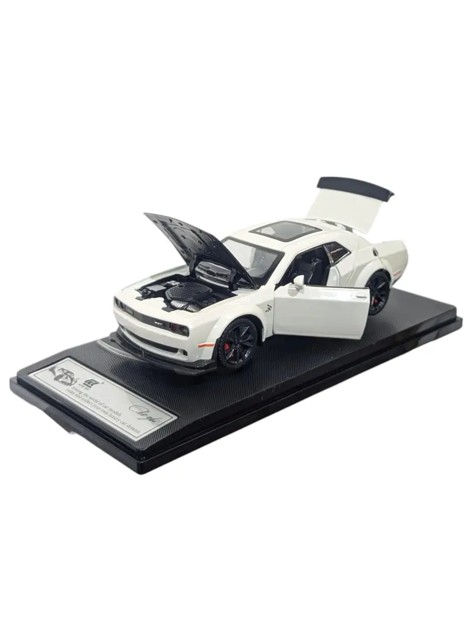 Dodge Challenger SRT Hellcat - 1:32 scale White with acrylic case - Image 4