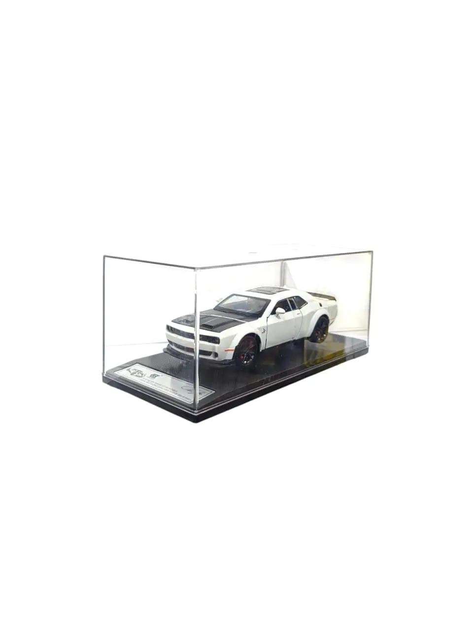 Dodge Challenger SRT Hellcat - 1:32 scale White with acrylic case - Image 5